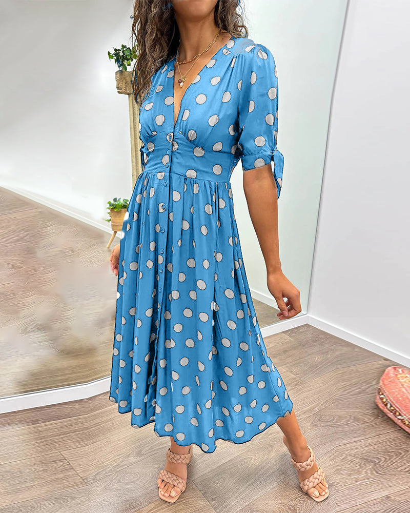 robe à pois en tissu doux, coupe évasée pour un confort élégant