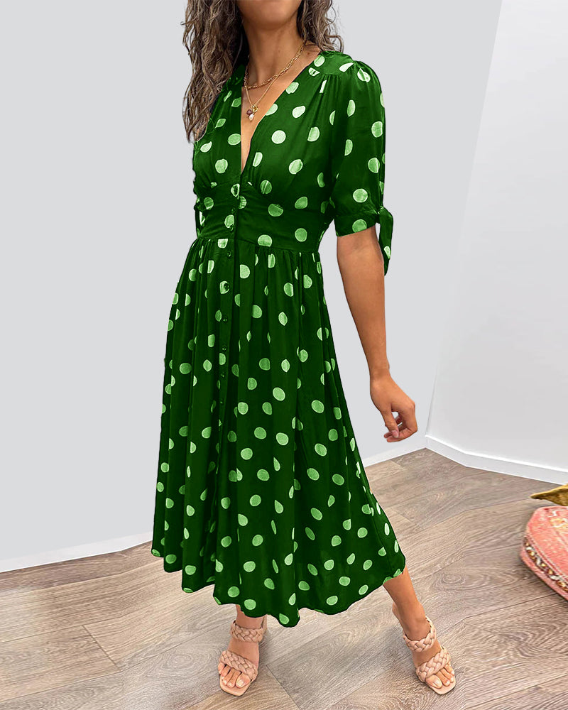 robe à pois en tissu doux, coupe évasée pour un confort élégant