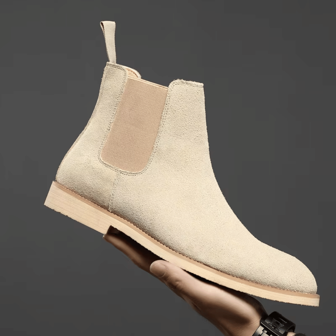 bottes chelsea en daim, élégance intemporelle et confort assuré