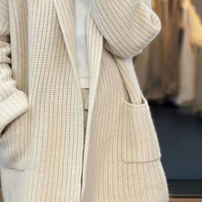 Pull en maille avec poches, confort optimal pour l'automne