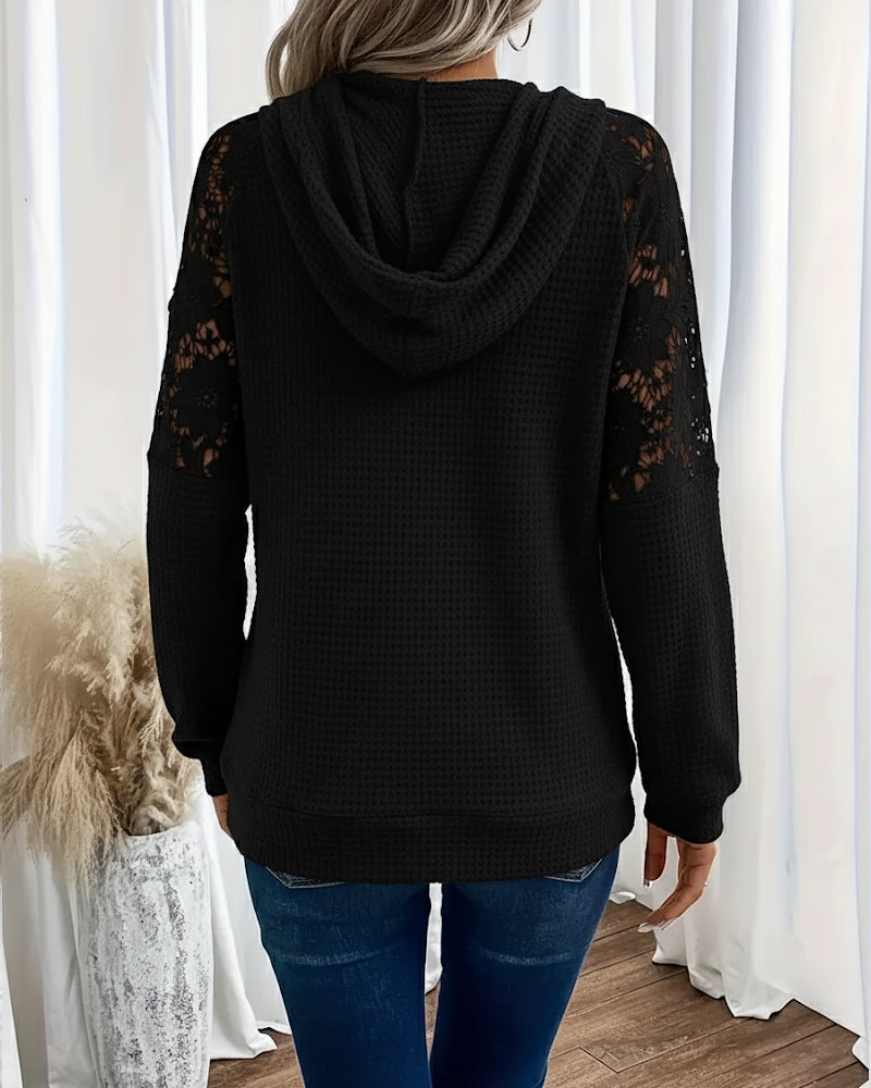 Hoodie en dentelle doux, décolleté en V pour un confort élégant