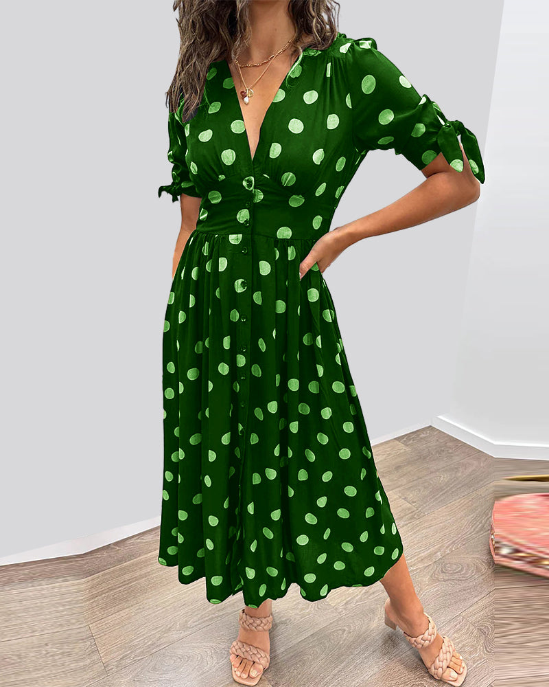 robe à pois en tissu doux, coupe évasée pour un confort élégant