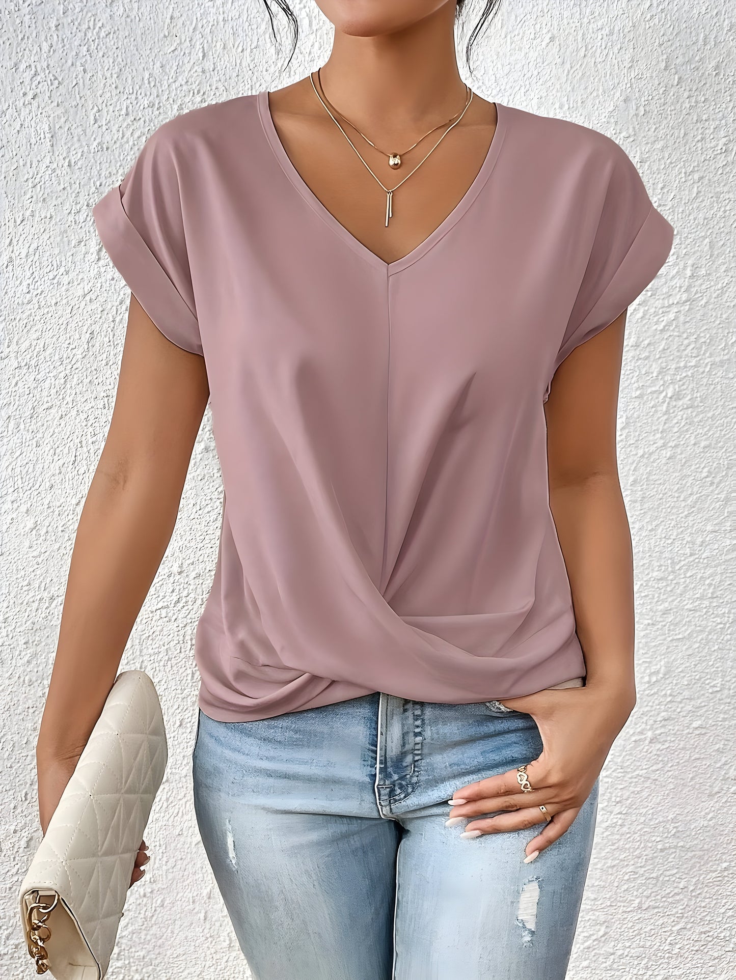 blouse élégante en tissu respirant avec décolleté en V pour toute l'année