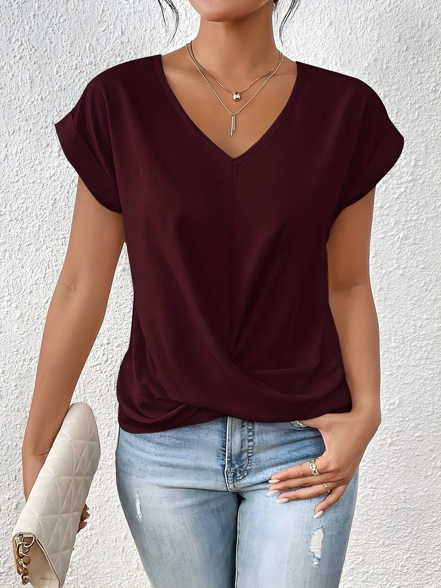 blouse élégante en tissu respirant avec décolleté en V pour toute l'année