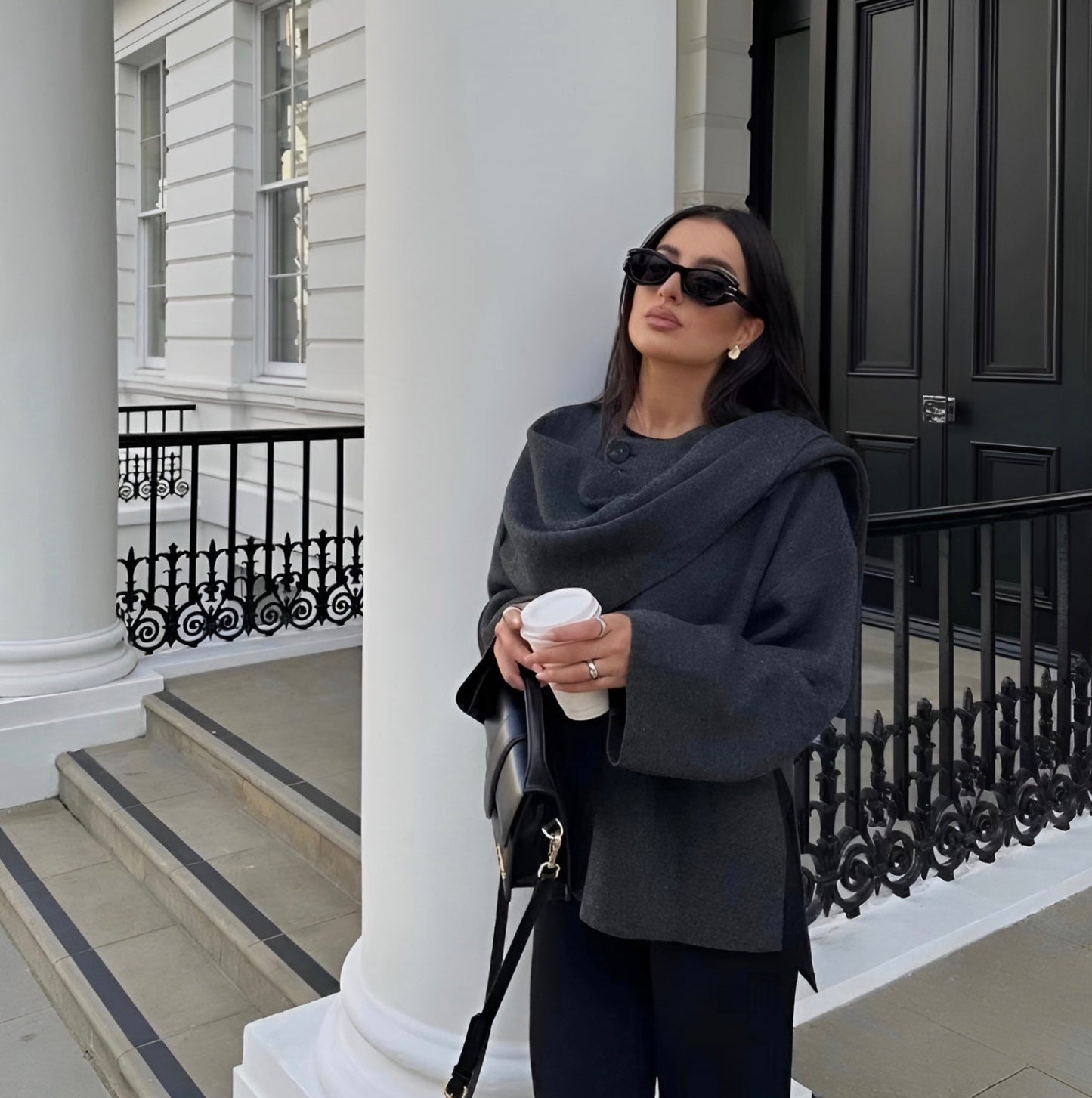 manteau cape en laine, élégant et confortable pour l'automne-hiver