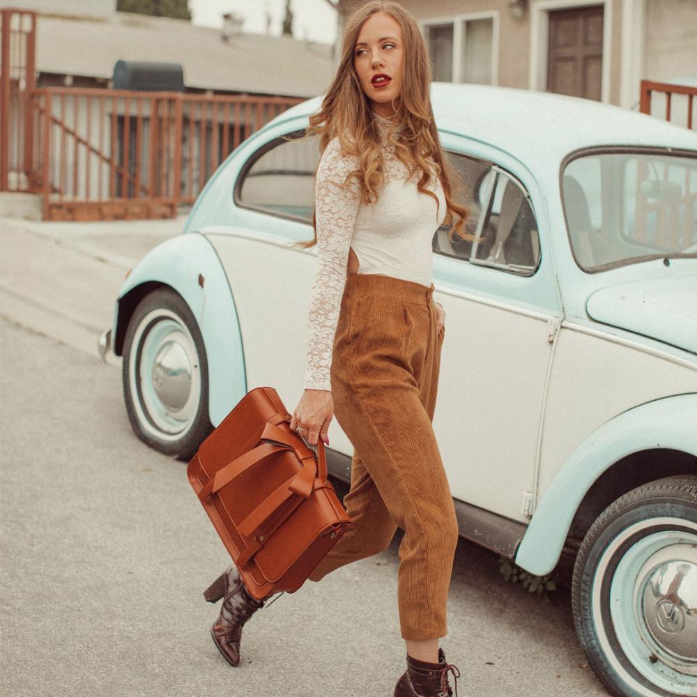 sac knotten en bleu-rose, élégant et confortable pour toutes les occasions