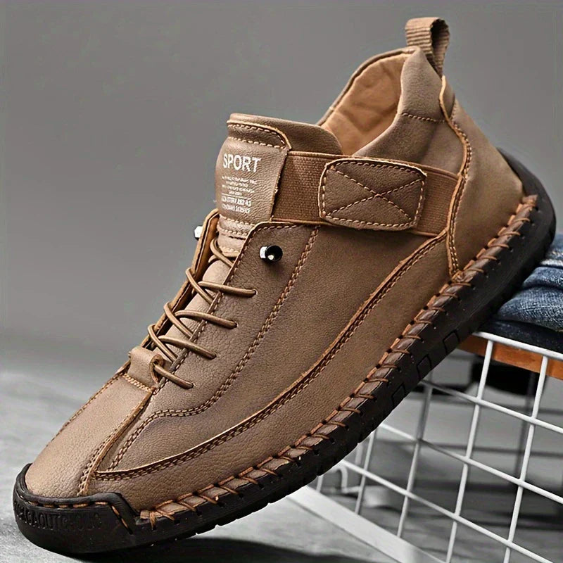 chaussures de marche en cuir souple pour un confort durable