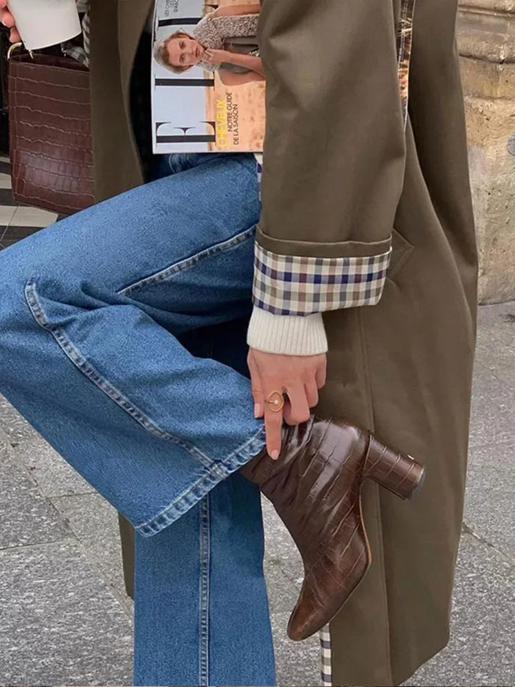 Trenchcoat en laine, élégant et confortable pour l'automne-hiver