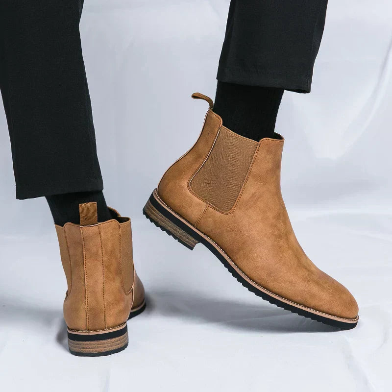 Bottes Chelsea en cuir, élégance et confort pour l'automne-hiver