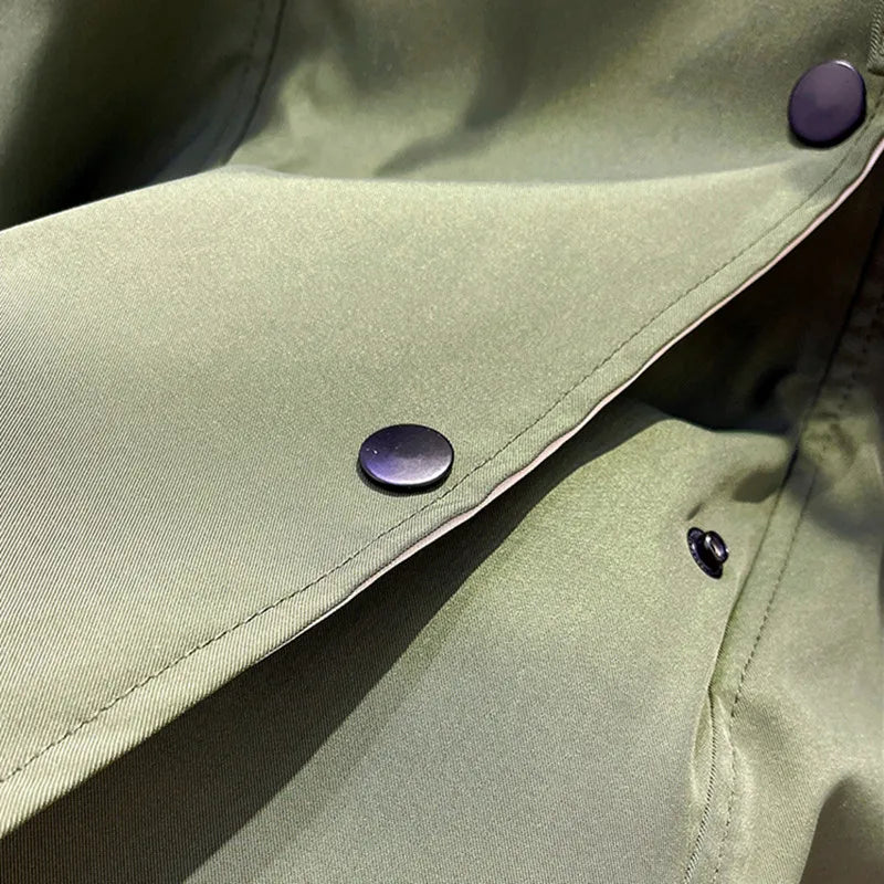 trench coat élégant en tissu imperméable pour un confort intemporel