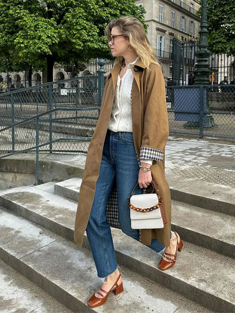 Trenchcoat en laine, élégant et confortable pour l'automne-hiver