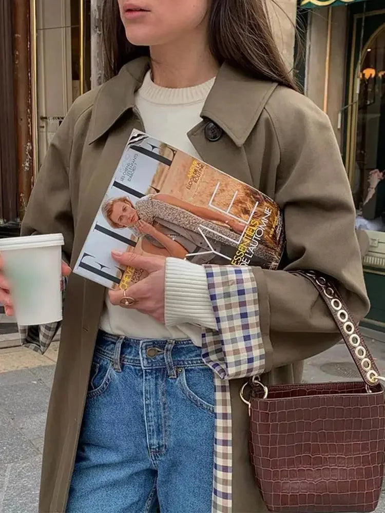Trenchcoat en laine, élégant et confortable pour l'automne-hiver