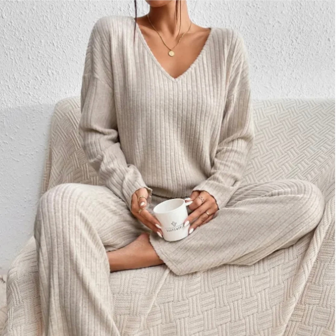 Ensemble de salon convivial en tissu doux et confortable pour l'été