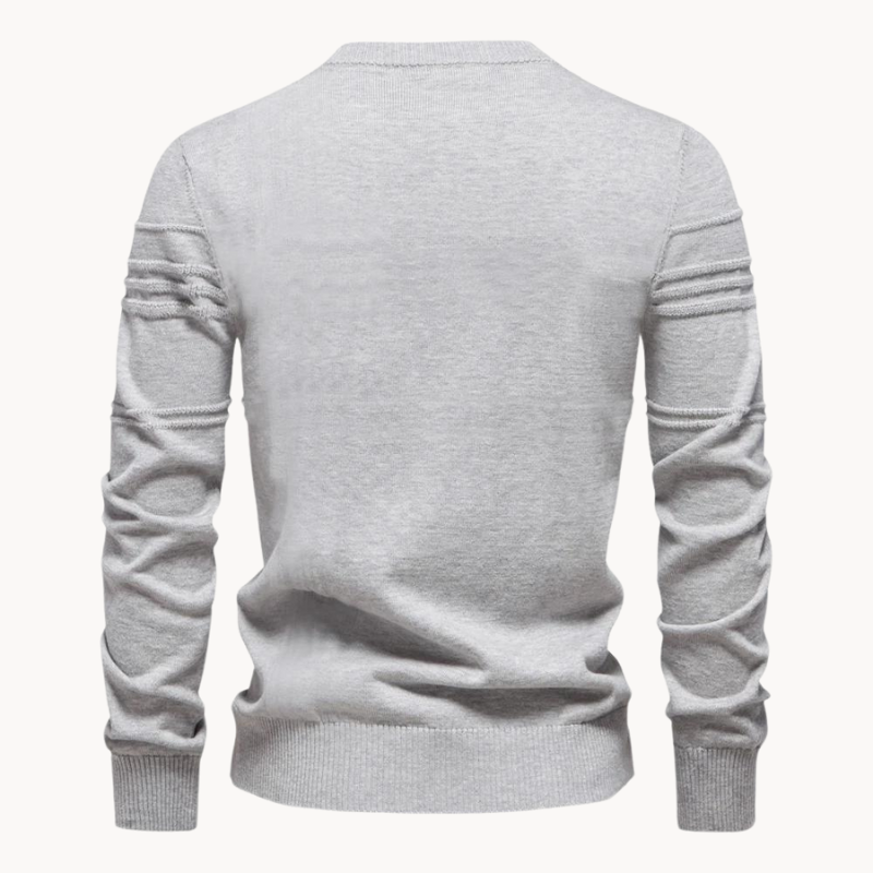 pull élégant en laine à motif à carreaux pour un confort automnal