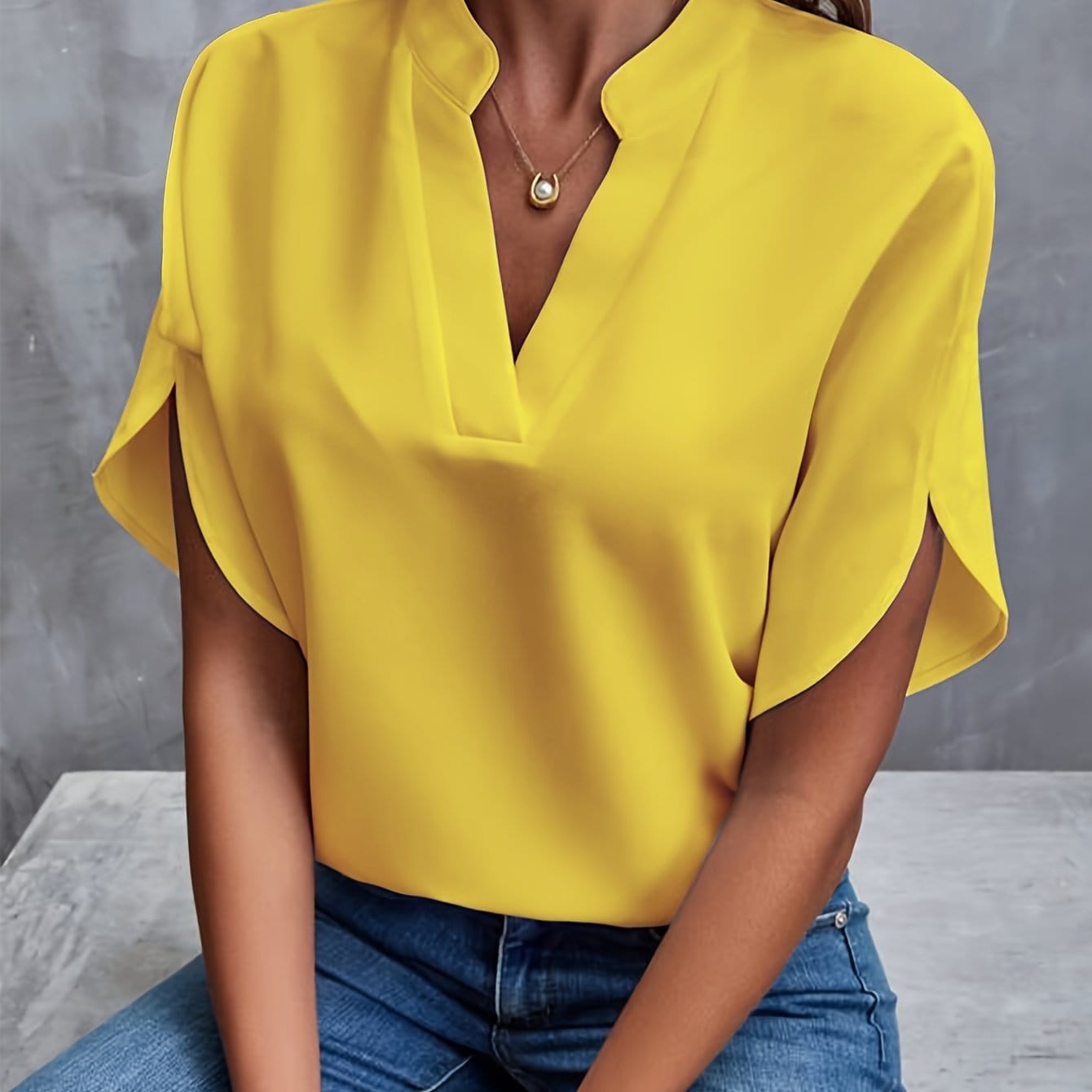 blouse en tissu doux avec drapé confortable pour un automne élégant