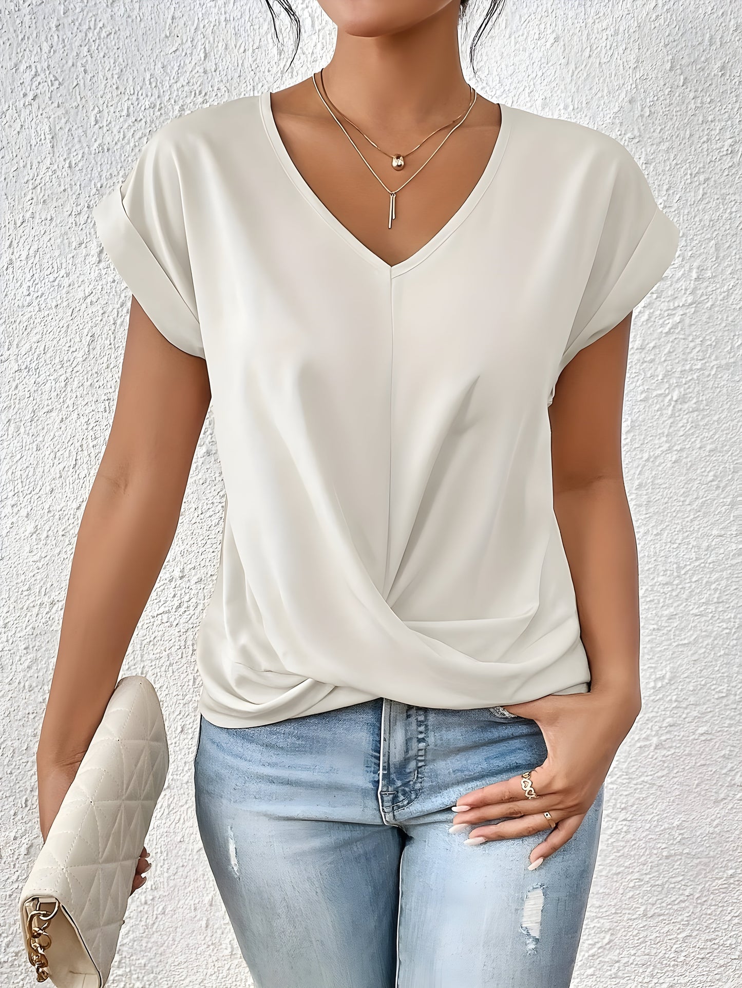 blouse élégante en tissu respirant avec décolleté en V pour toute l'année