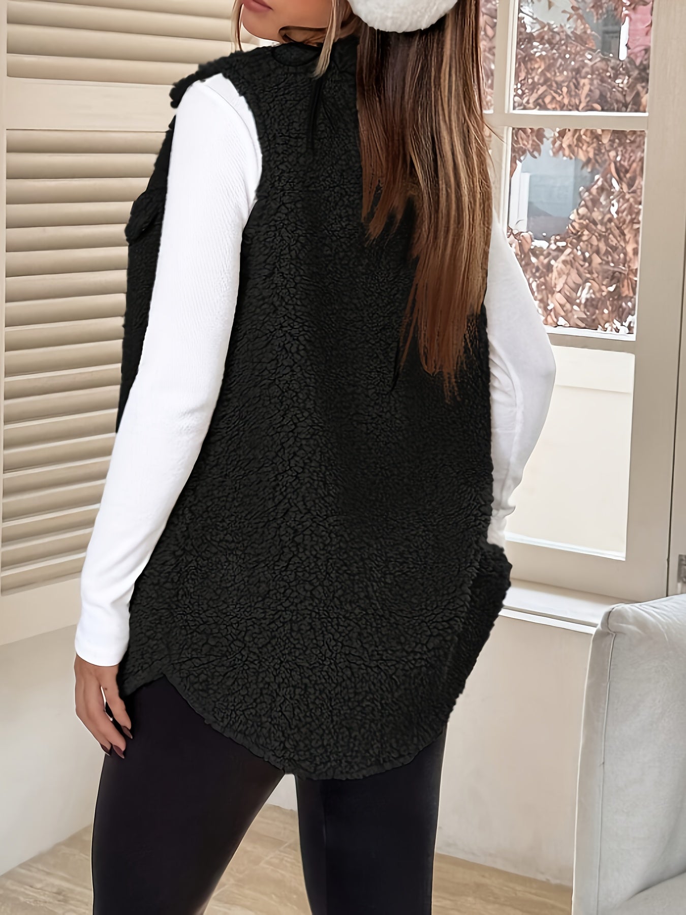 Gilet en laine sans manches pour un confort élégant en automne et hiver