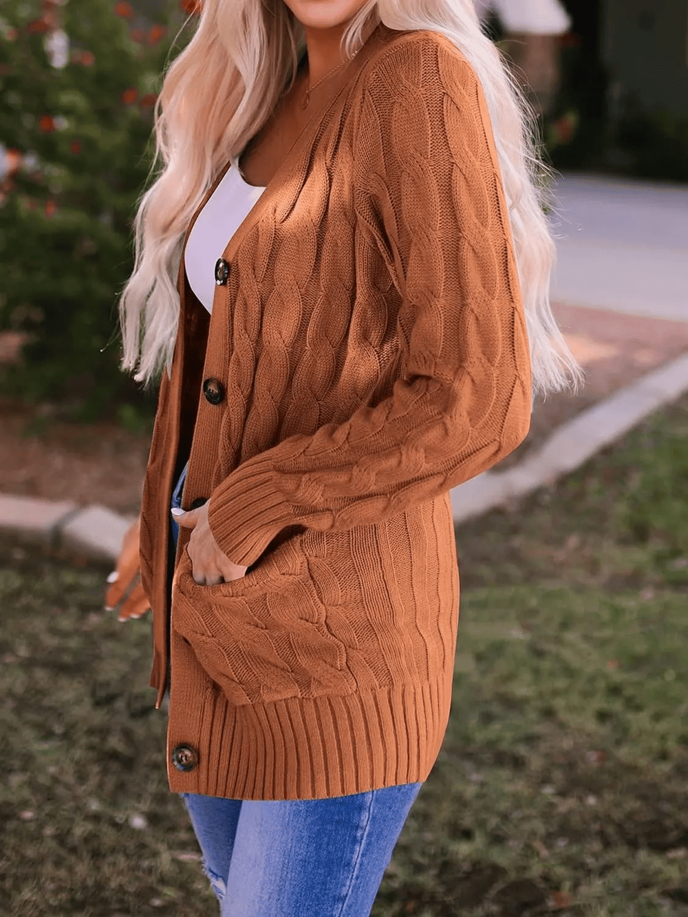 Cardigan douillet en tissu doux, confort idéal pour l'automne