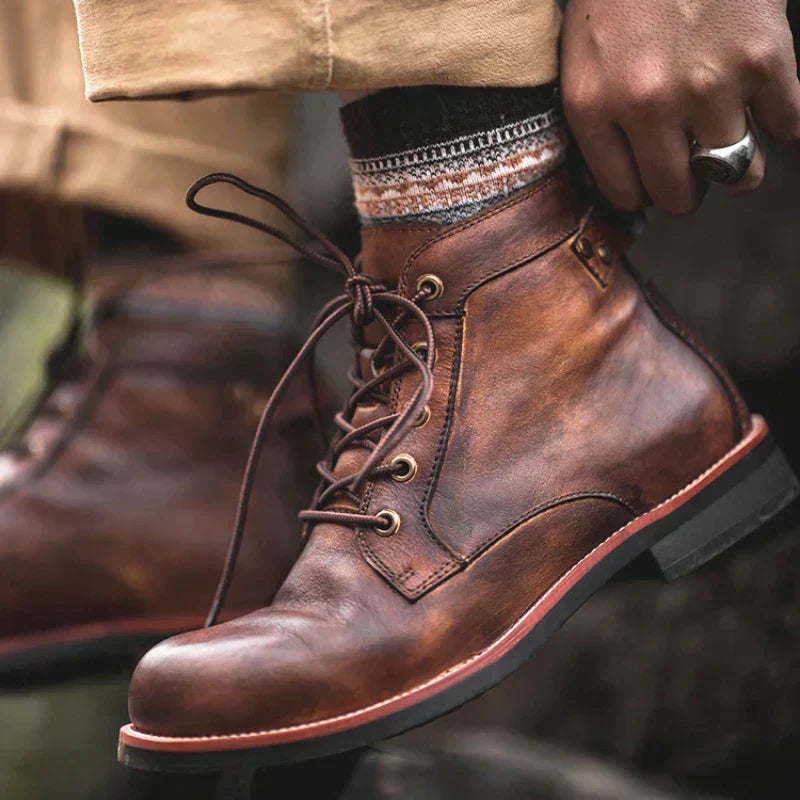 bottes en cuir pour homme, confort et élégance intemporelle