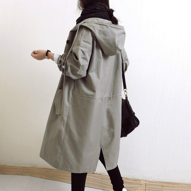 Trench coat élégant en laine, coupe intemporelle pour l'automne