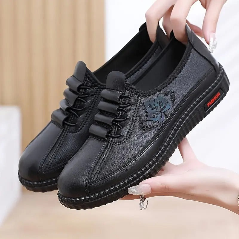 Chaussures en cuir orthopédiques confortables pour un style intemporel