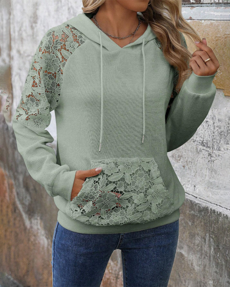 Hoodie en dentelle doux, décolleté en V pour un confort élégant