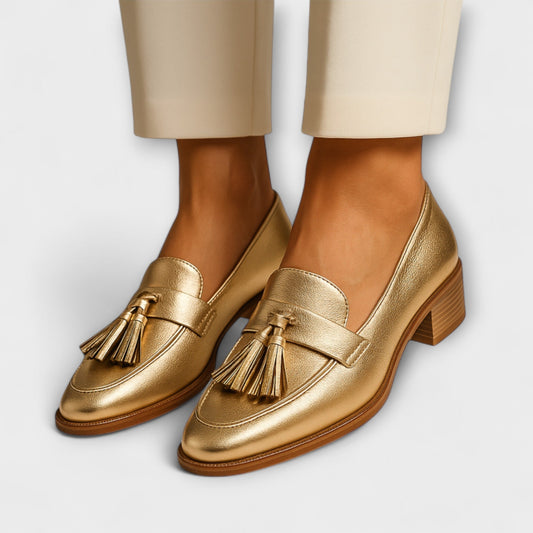 mocassins dorés en cuir pour un confort élégant toute l'année