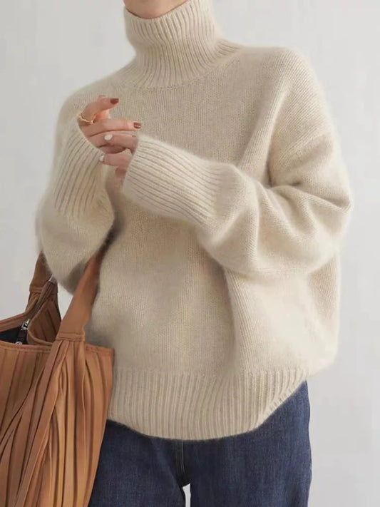 Pull en cachemire col montant, confort et élégance pour l'automne