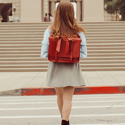 sac knotten en bleu-rose, élégant et confortable pour toutes les occasions