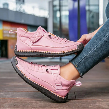 chaussures de marche en cuir souple pour un confort durable