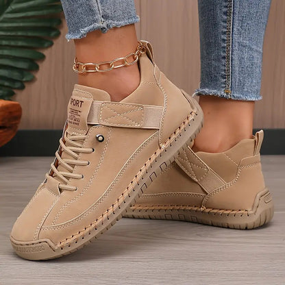 chaussures de marche en cuir souple pour un confort durable