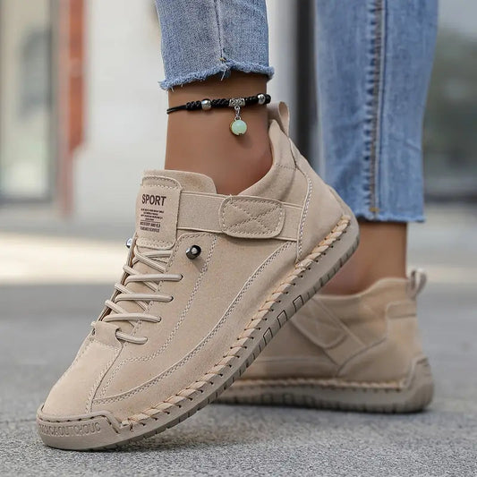 chaussures de marche en cuir souple pour un confort durable