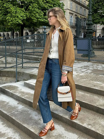 Trenchcoat en laine, élégant et confortable pour l'automne-hiver