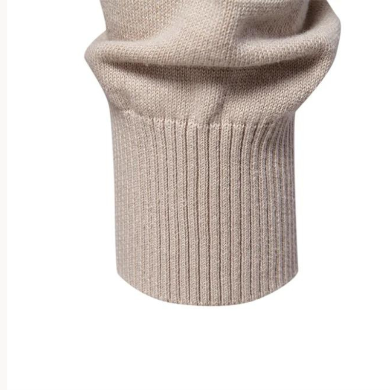 Pull élégant en laine à carreaux pour homme, idéal automne-hiver