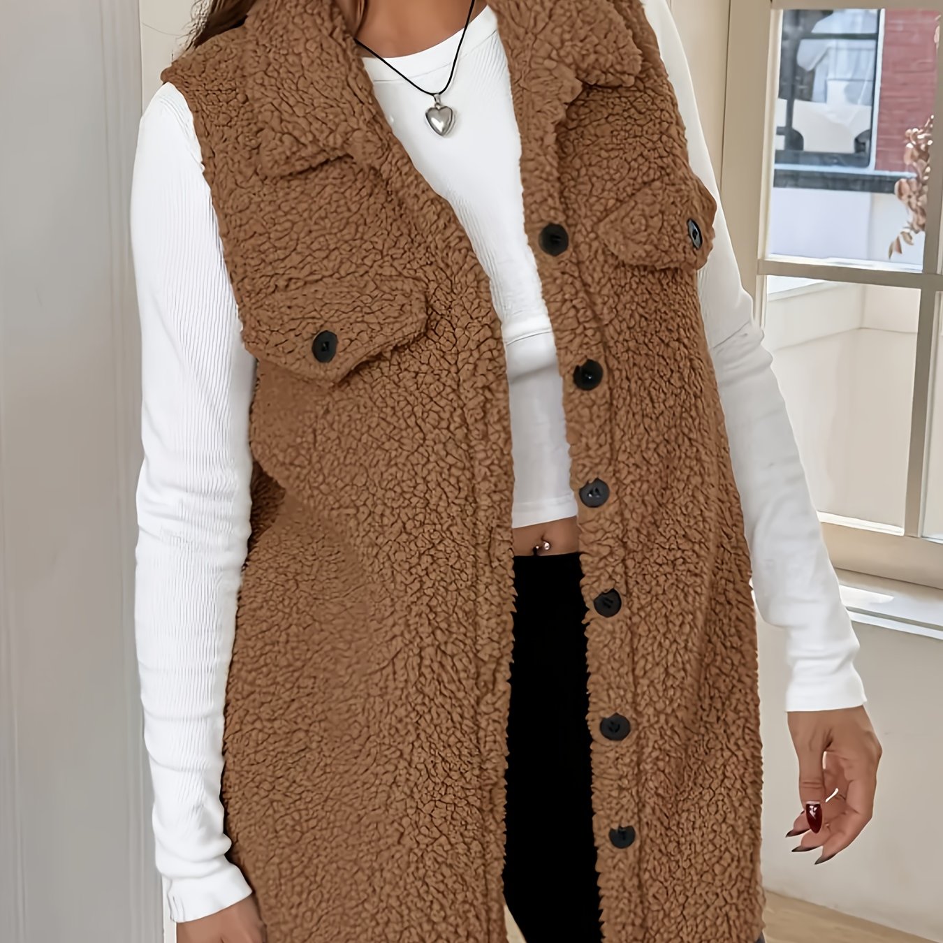 Gilet en laine sans manches pour un confort élégant en automne et hiver